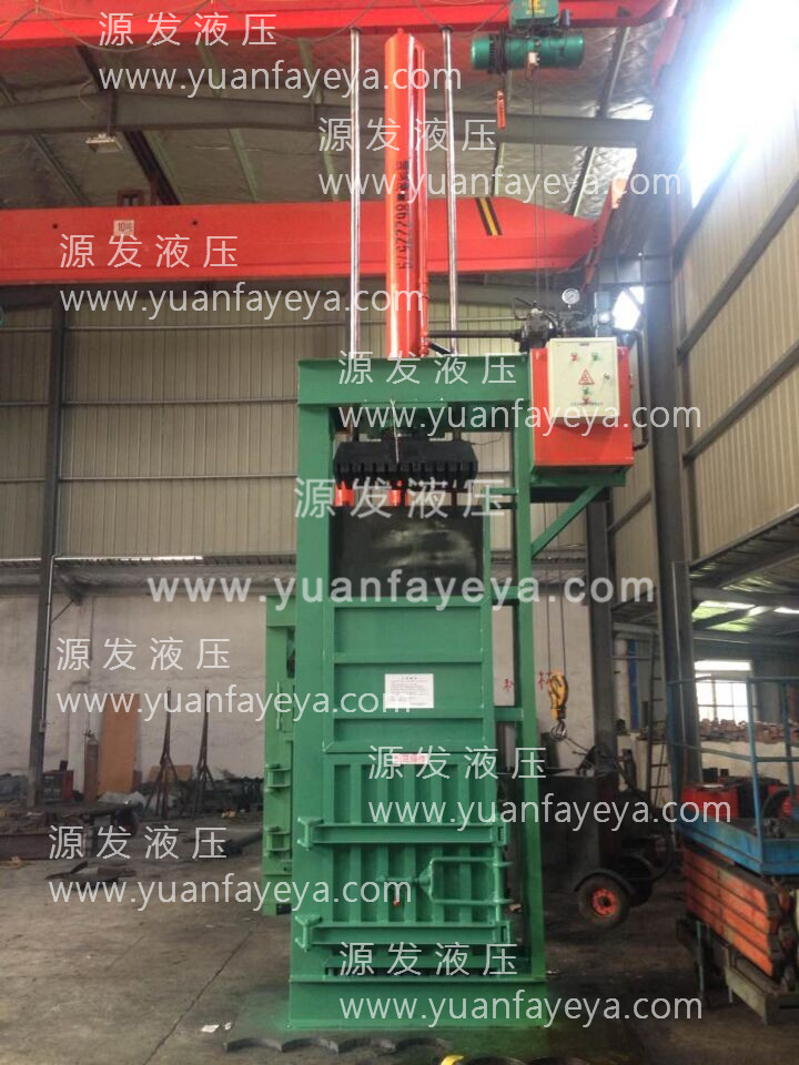 100噸壓力羊毛打包機（人工喂料、二開門、加高型）