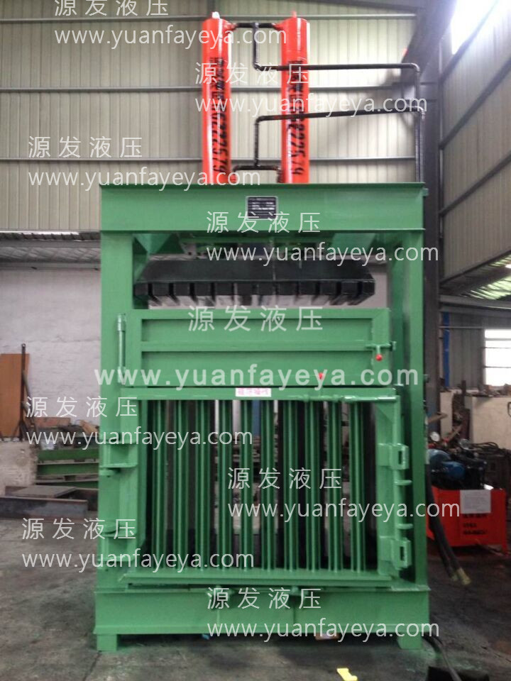 100噸壓力卷筒布打包機（側(cè)進料）