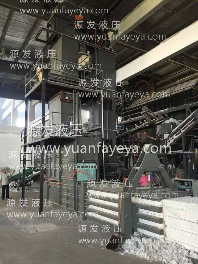 全自動(dòng)臥式打包機(jī)